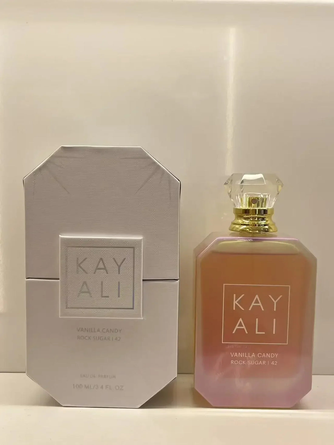 Kayali Unisex Long-Lasting Fresh Floral Fruity Scent Natural and Invigorating Eau De Parfum 100ml Choose From 12 Unique Scents